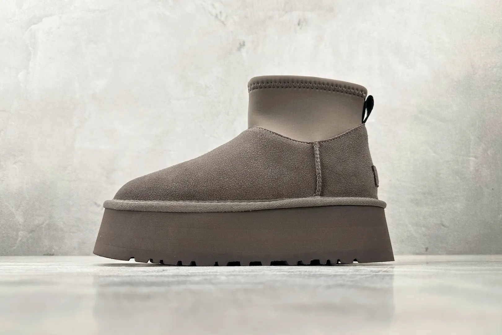🐲💰 560 supports store UGG snow boots Thundercloud color Item number: 1168170-THND Size: 35 36 36.5 37.5 38 38.5 39 40